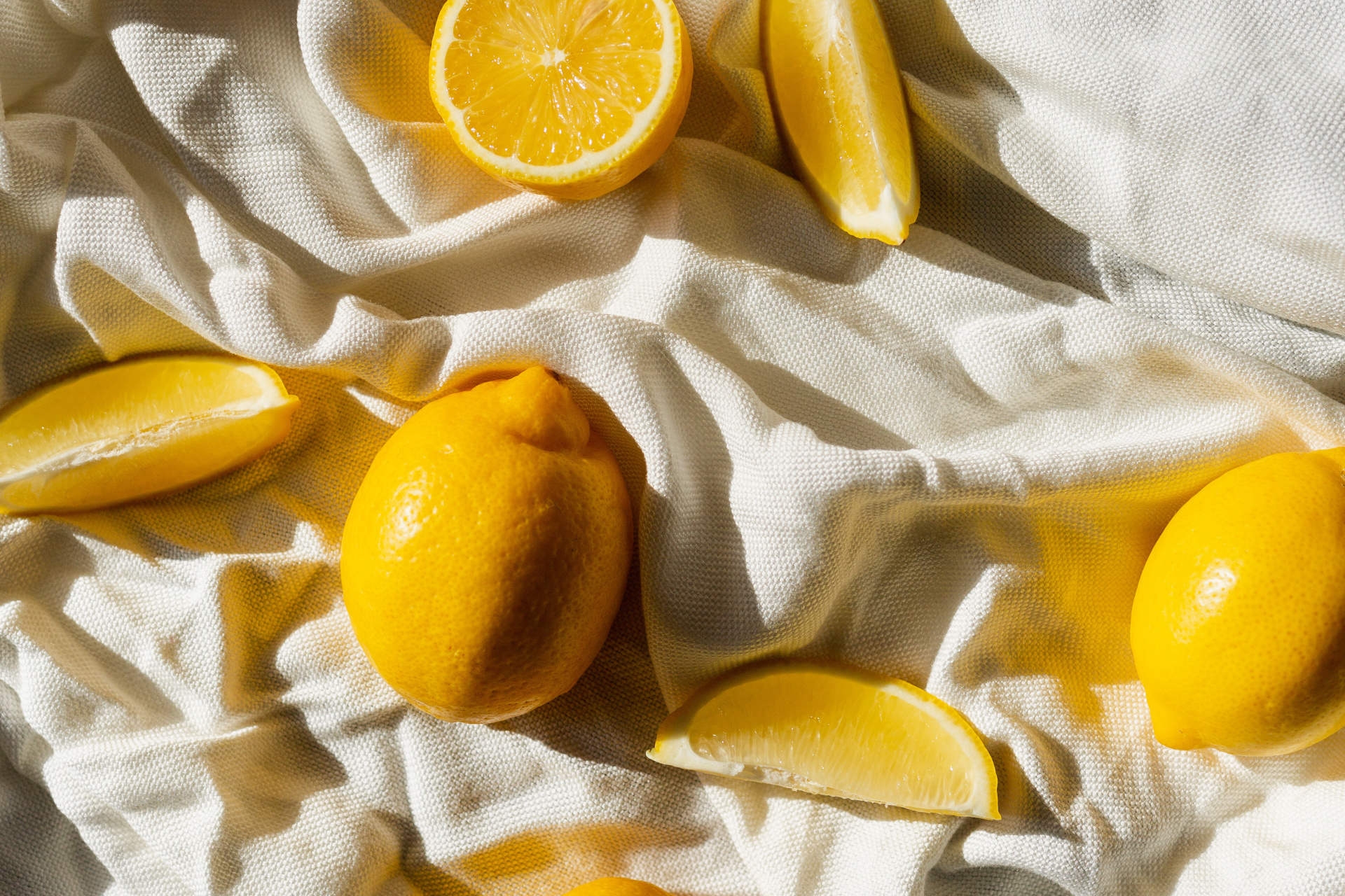 You are currently viewing 10 lemon hacks you need to know