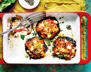 Read more about the article Pumpkin, pepper & feta-stuffed mushrooms