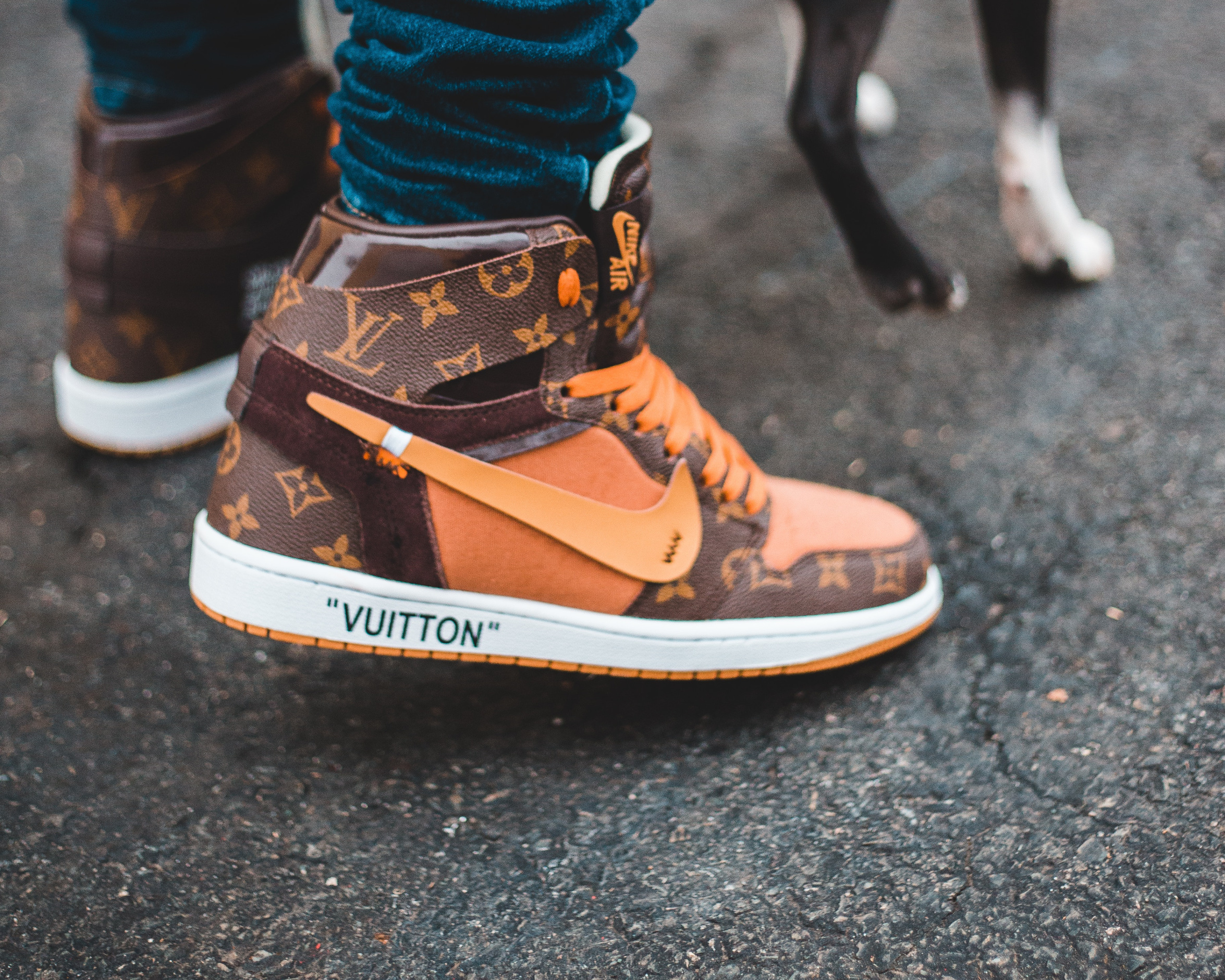 Louis Vuitton Trainer Sneaker - Exclusive Sneakers SA