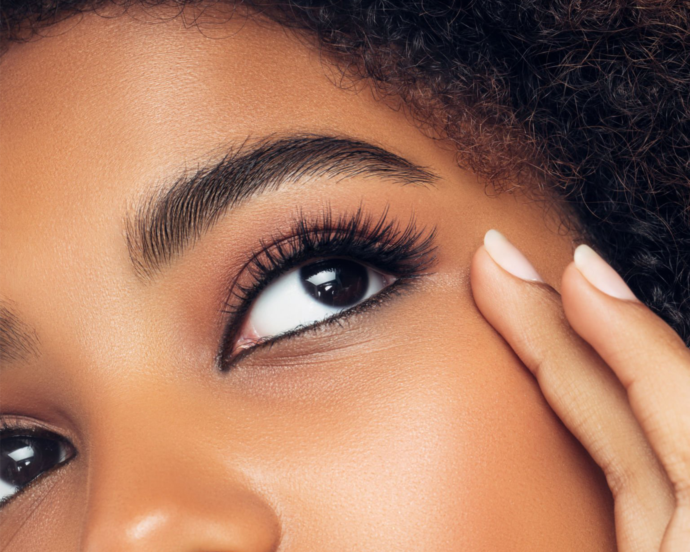 You are currently viewing How To Get Perfect Lashes