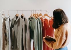 How to Declutter Your Wardrobe for the New Season