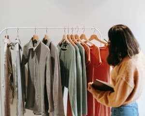 Read more about the article How to Declutter Your Wardrobe for the New Season