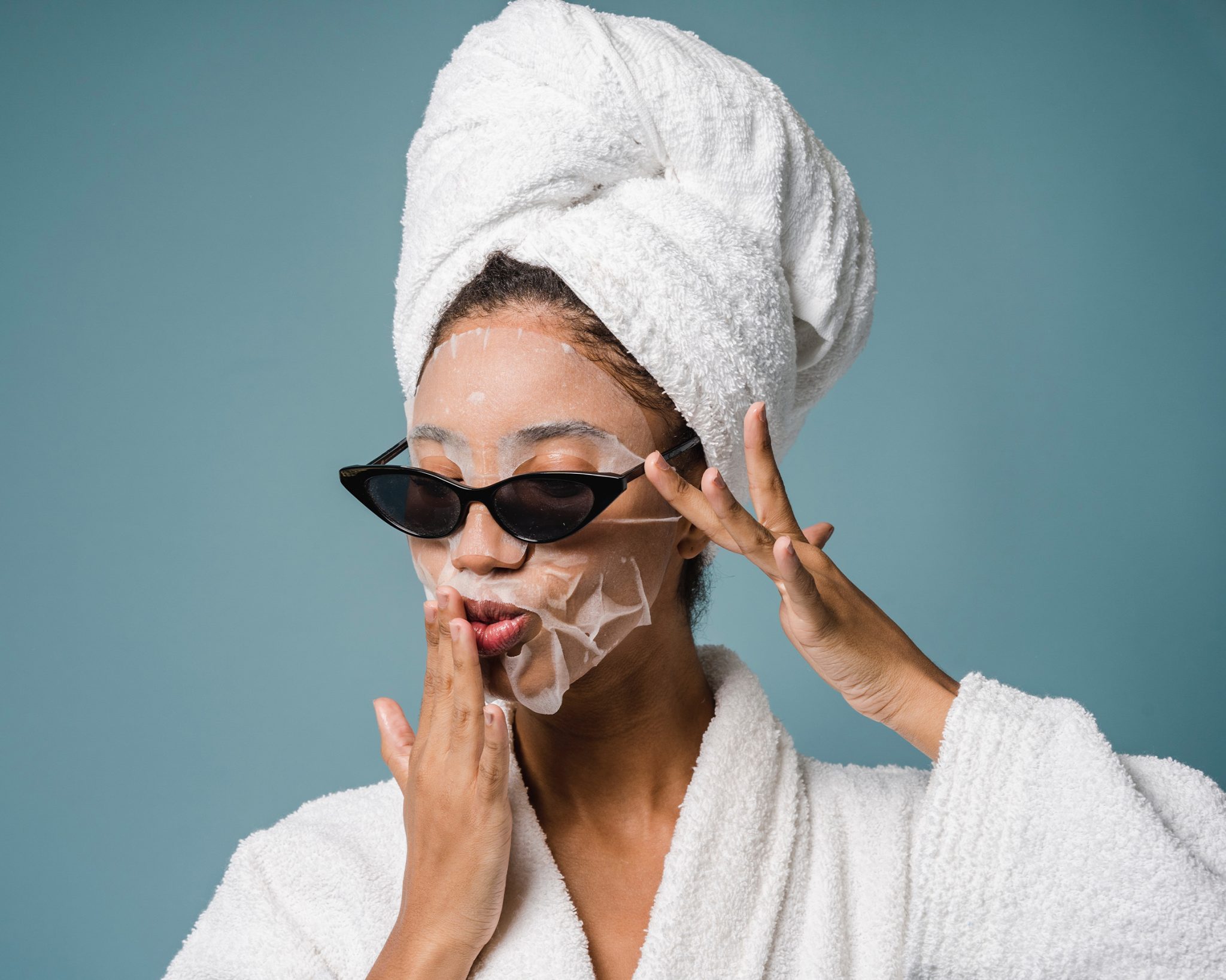 The Secrets Behind Park Solomon'S Perfect Skin! - mb9nx5d