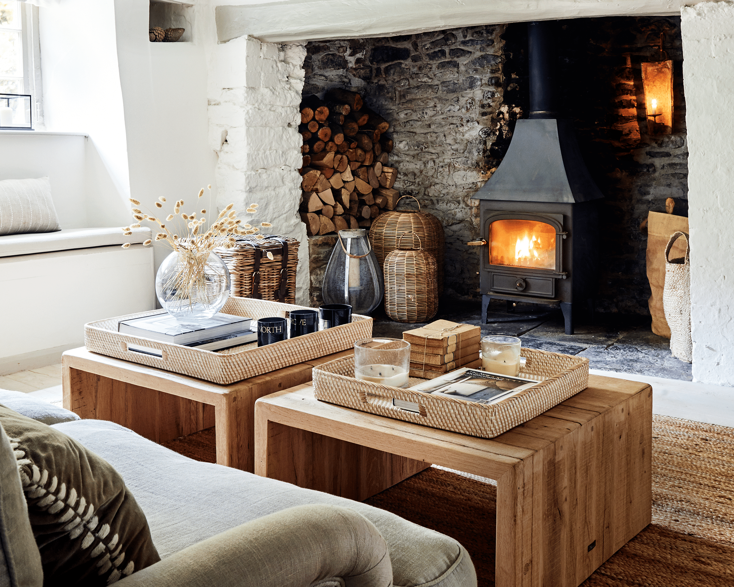 You are currently viewing 10 smart ways to incorporate a fire place in any space