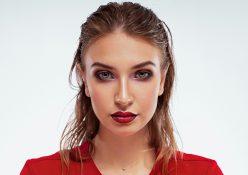 Romantic make-up looks to make you swoon