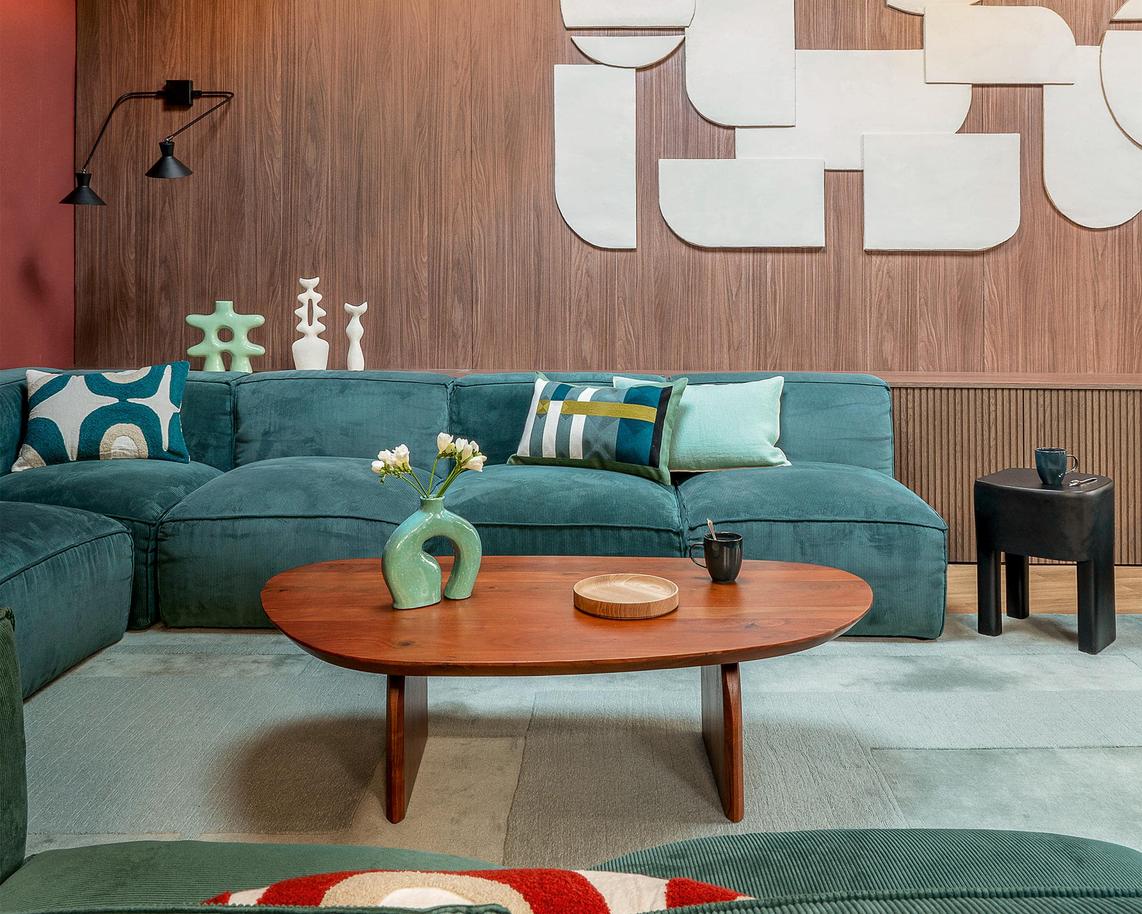 You are currently viewing A Parisian office transformed into a Californian bolthole 