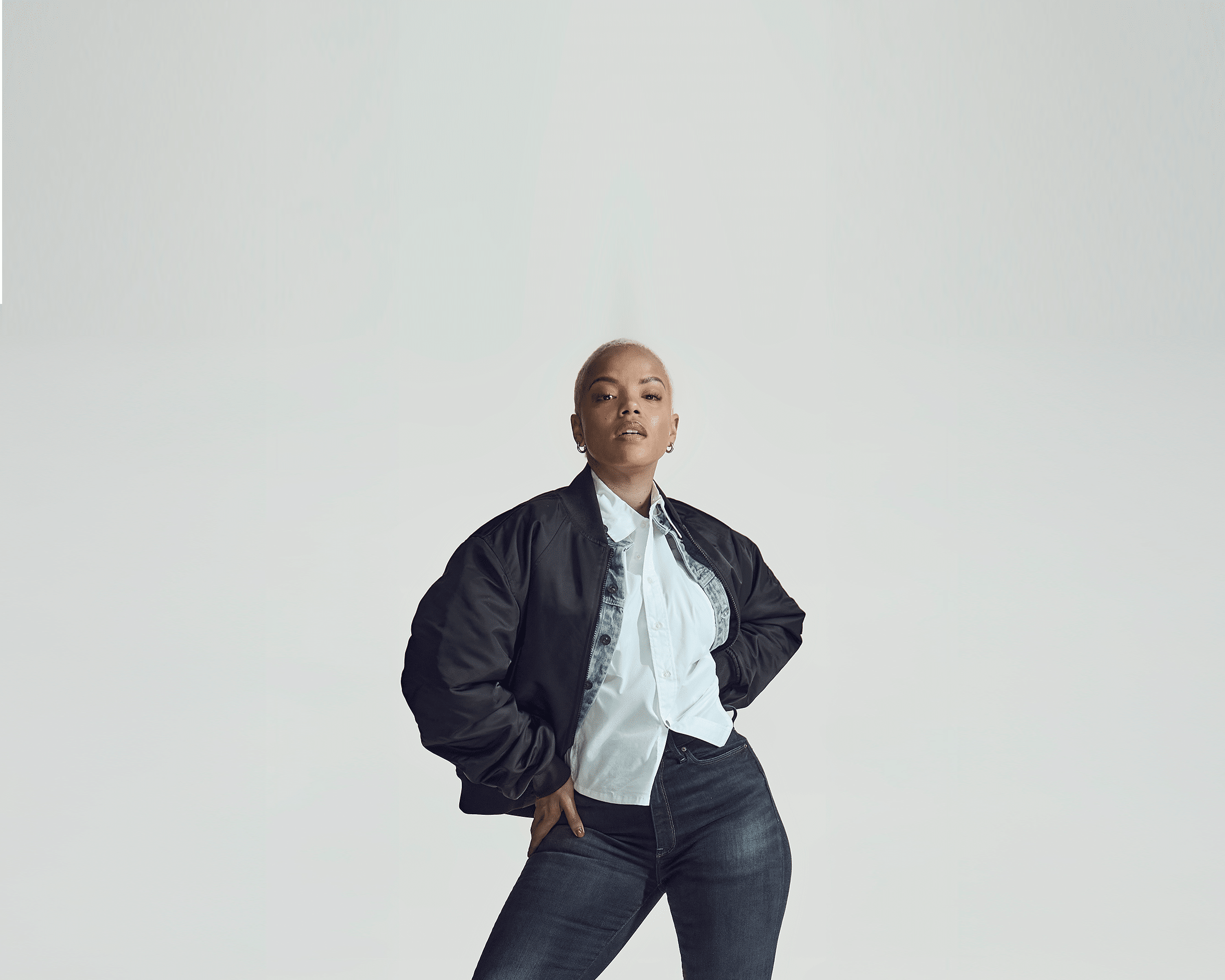 You are currently viewing Jamie Domburg x G-Star Shape: Confidence in every curve 