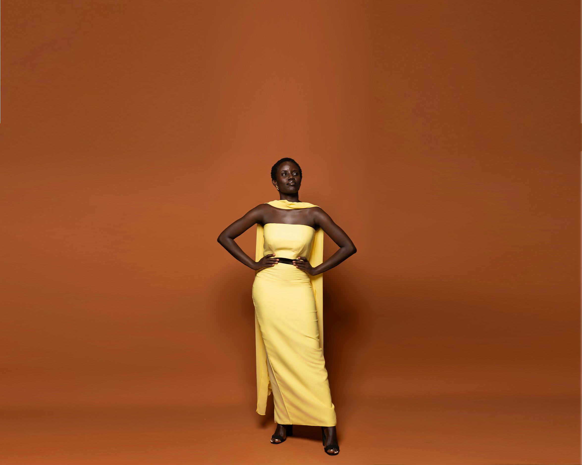 You are currently viewing 3 stylish ways to wear butter yellow this spring