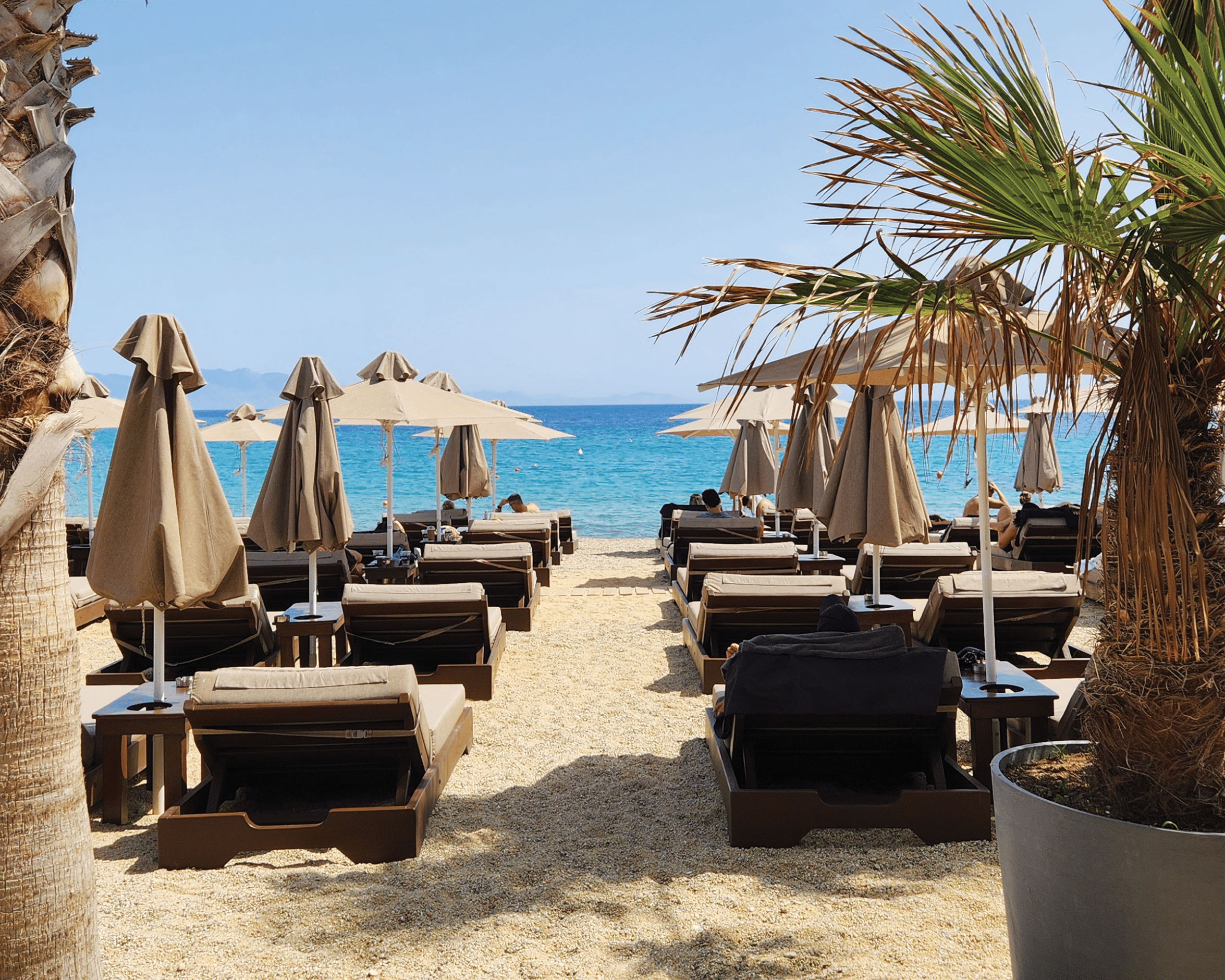 You are currently viewing Explore Greece like a pro: Travel tricks & insider advice