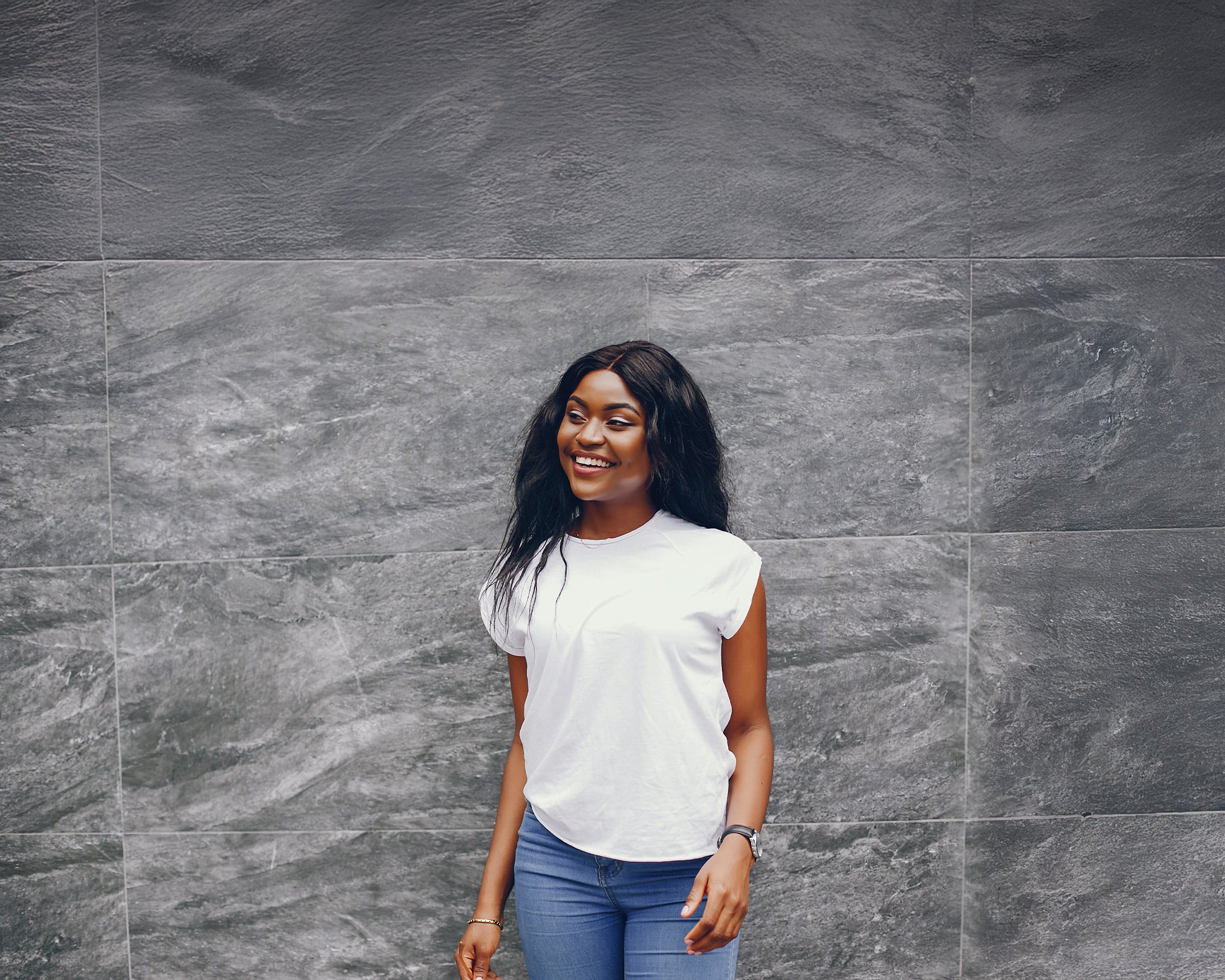 You are currently viewing 3 simple (but stylish) ways to elevate your favourite plain white T-shirt