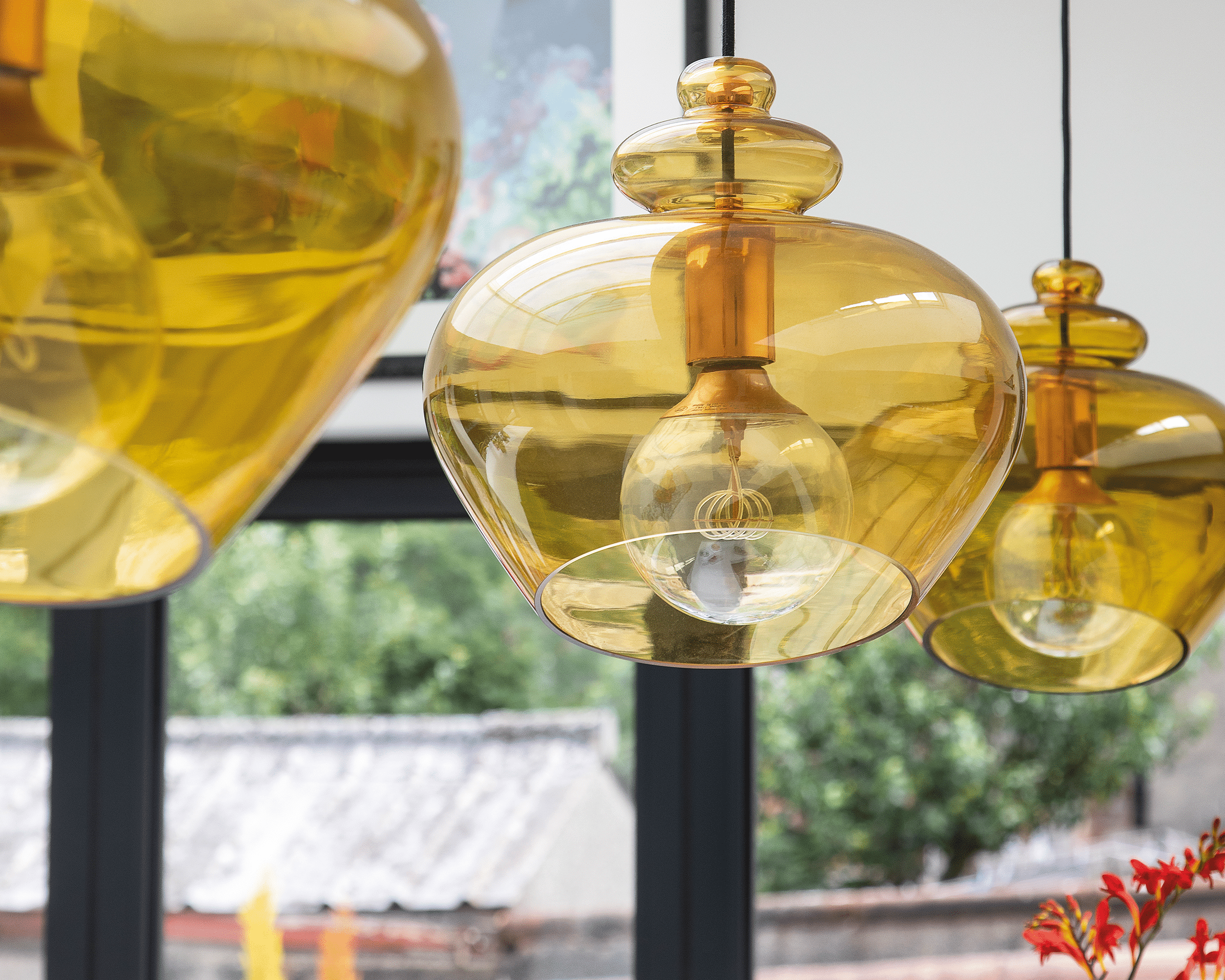 You are currently viewing How to bring low-key lighting into your home