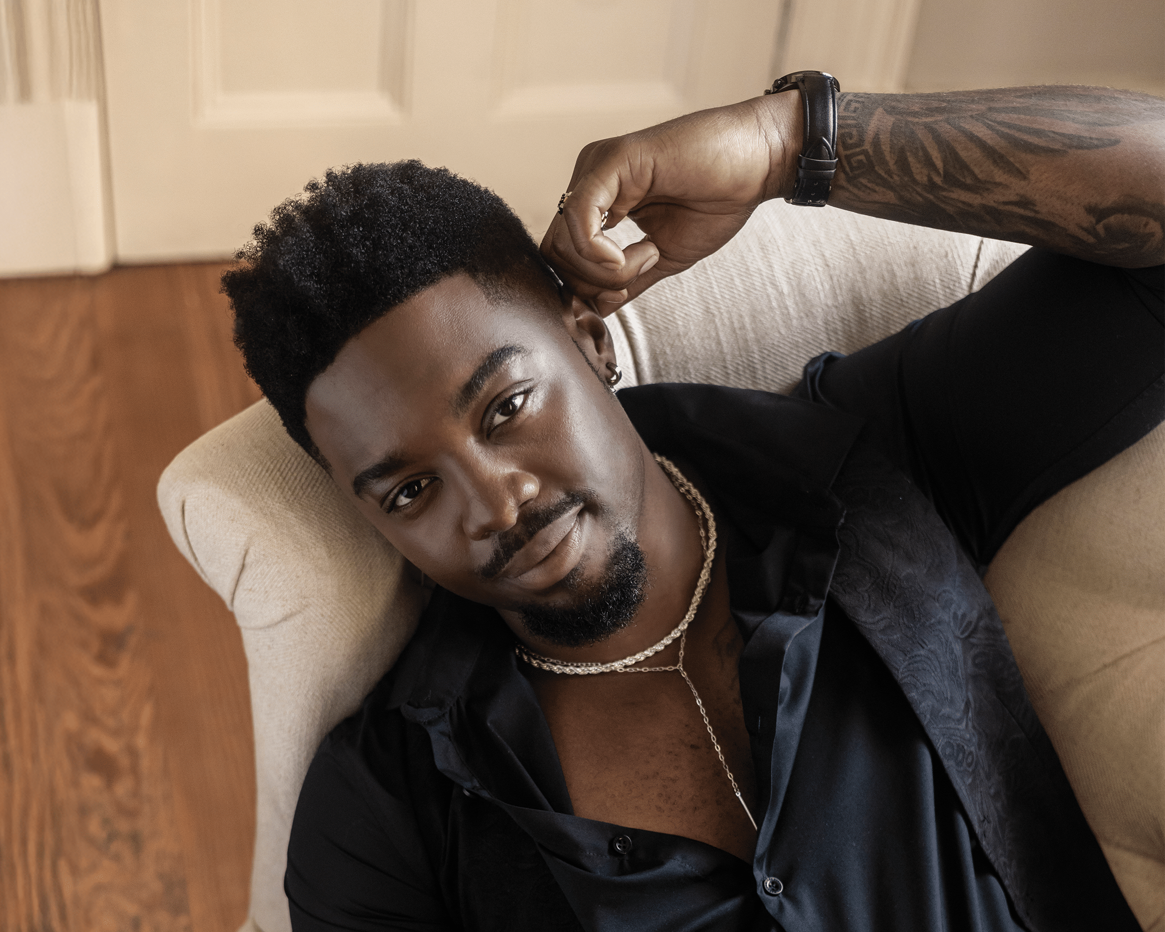 You are currently viewing Tino Chinyani talks fatherhood, fashion & the art of showing up