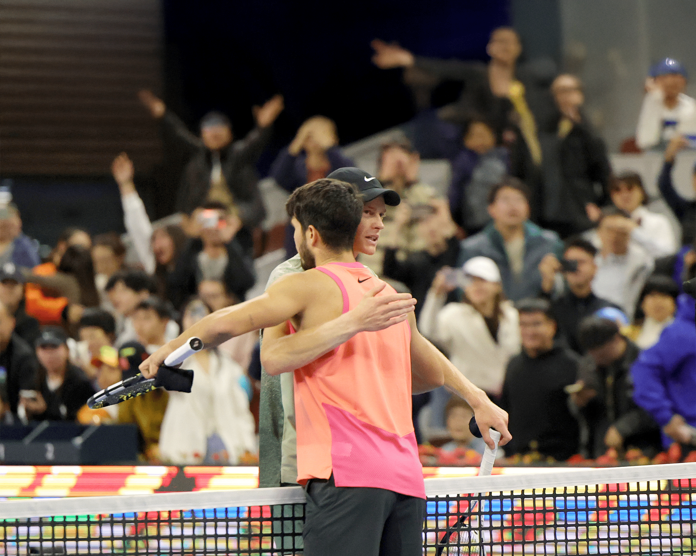 You are currently viewing Alcaraz vs Sinner: Battle moves onto clay in Paris
