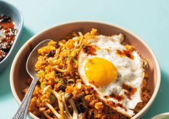 Fiery fried rice  